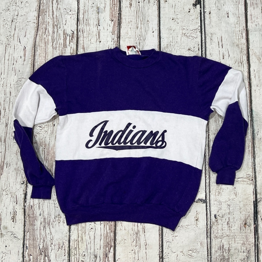 Vintage 80s Indians Nutmeg Mills 1980s Crewneck Pullover Sweatshirt